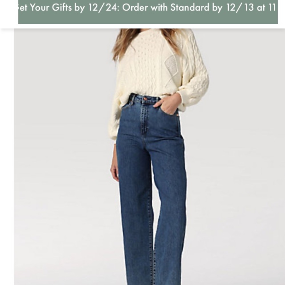 NYT!Woman’s Wrangler Jeans, Size 24/31, High Rise Jean